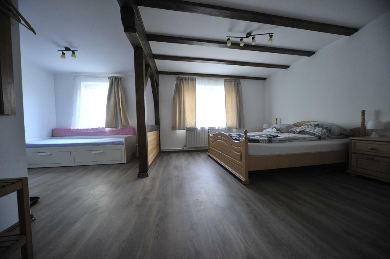 Old Town Center Apartments On The Romantic Road Harburg  Exterior photo